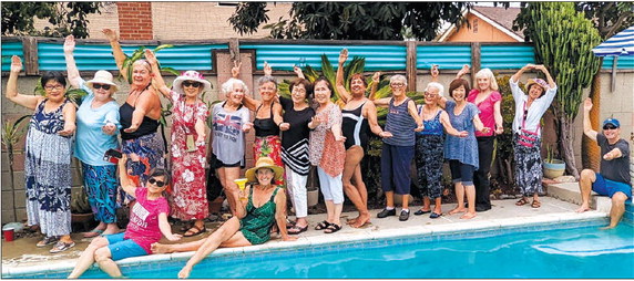 Hui O Hula members beat the heat with festive pool party